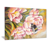 bee sitting on flower floral canvas artwork PT6020