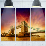 tower bridge in its magnificence cityscape photo canvas print PT8432