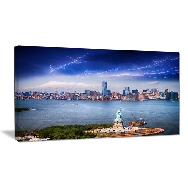 statue of liberty and skyline cityscape photo canvas print PT7570